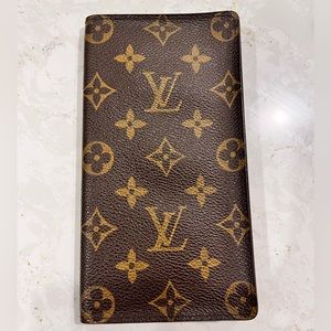 Louis Vuitton Checkbook Wallet